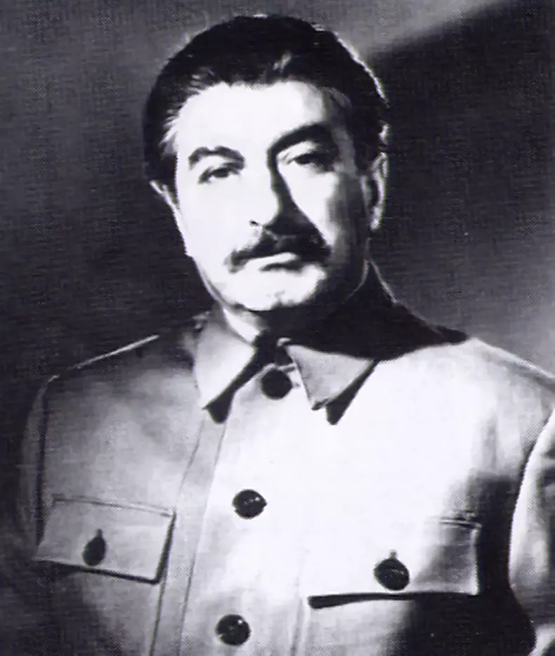 F​amous Stalin double Felix Dadaev, aged 102, died on October 21, 2025