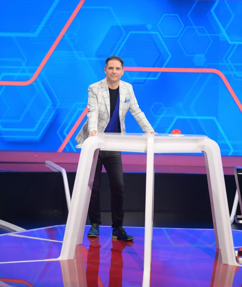 Dan Negru_in platou Jocul Cuvintelor