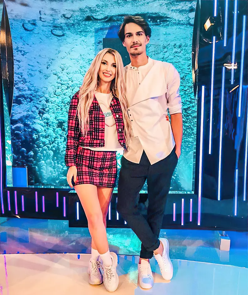 42711101_1714593998649366_2249340579836067840_o-edit