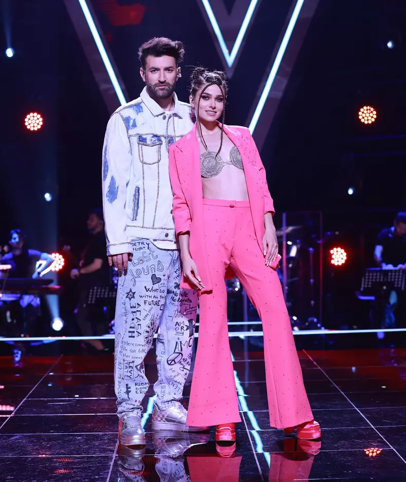 theo-rose-si-smiley-2