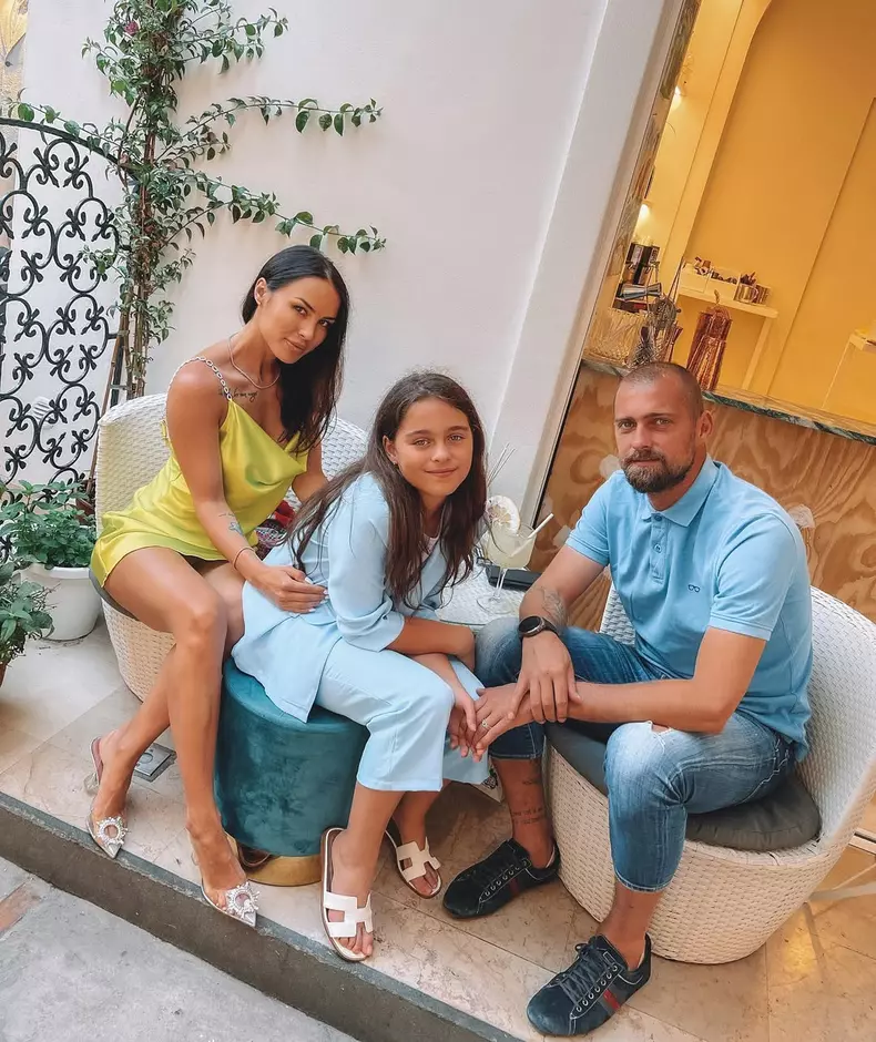 Fiica lui Gabi Tamaș (7)