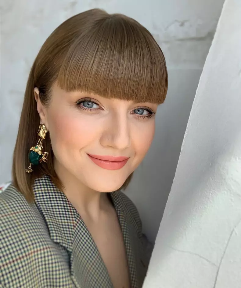 alexandra ungureanu asia express 1