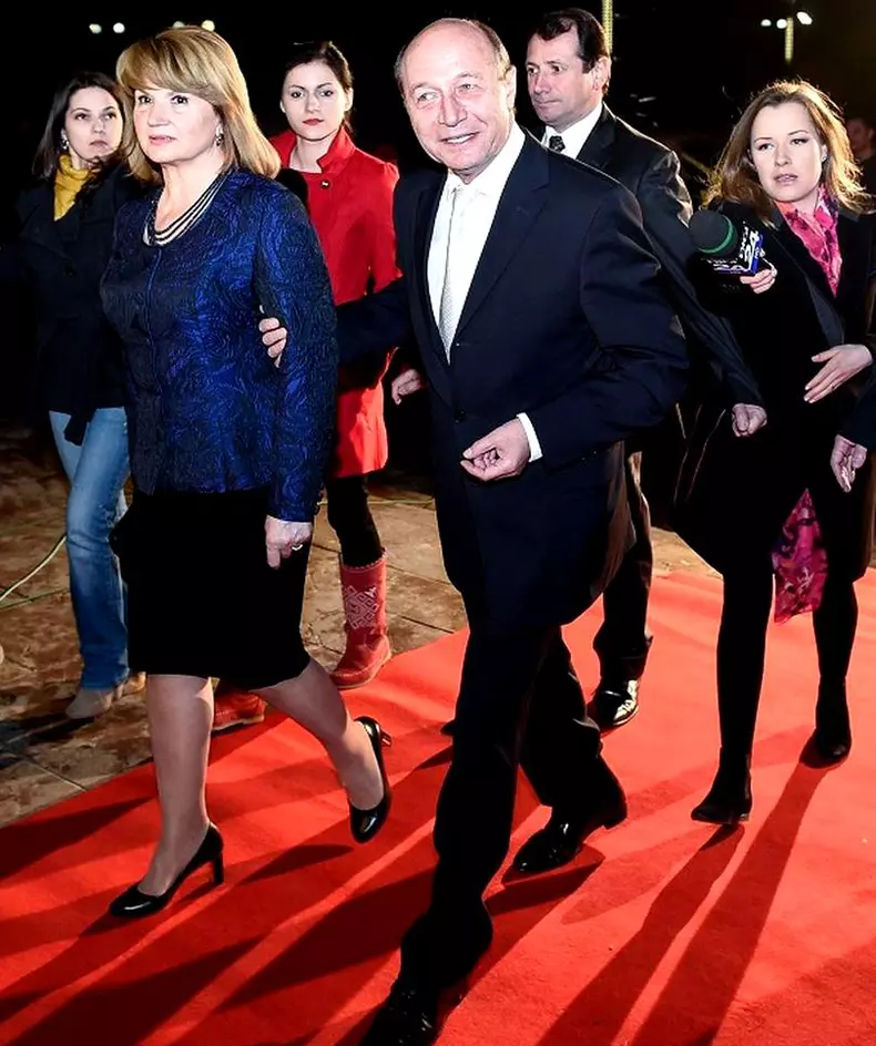 traian-basescu-maria-basescu