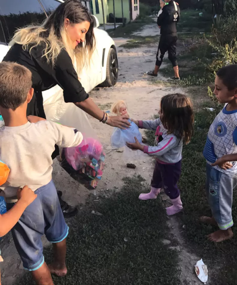 WhatsApp Image 2017-12-16 at 00.11.30