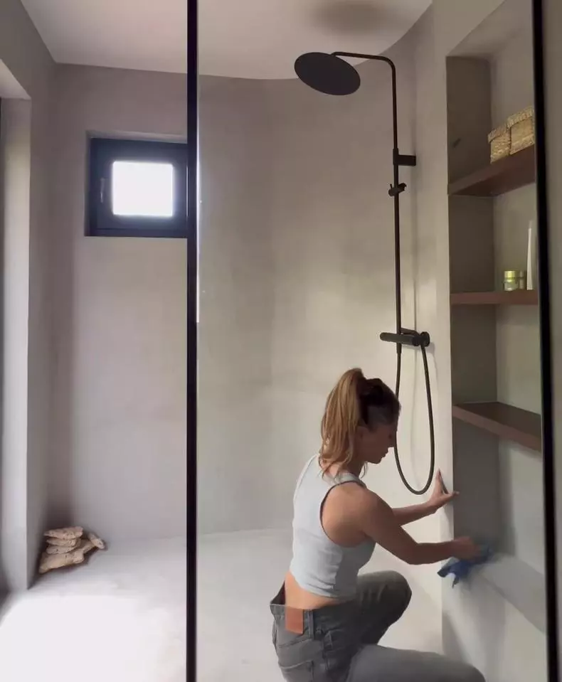 sanziana negru casa (5)