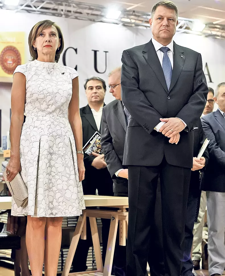 06-carmen-iohannis-01-ad