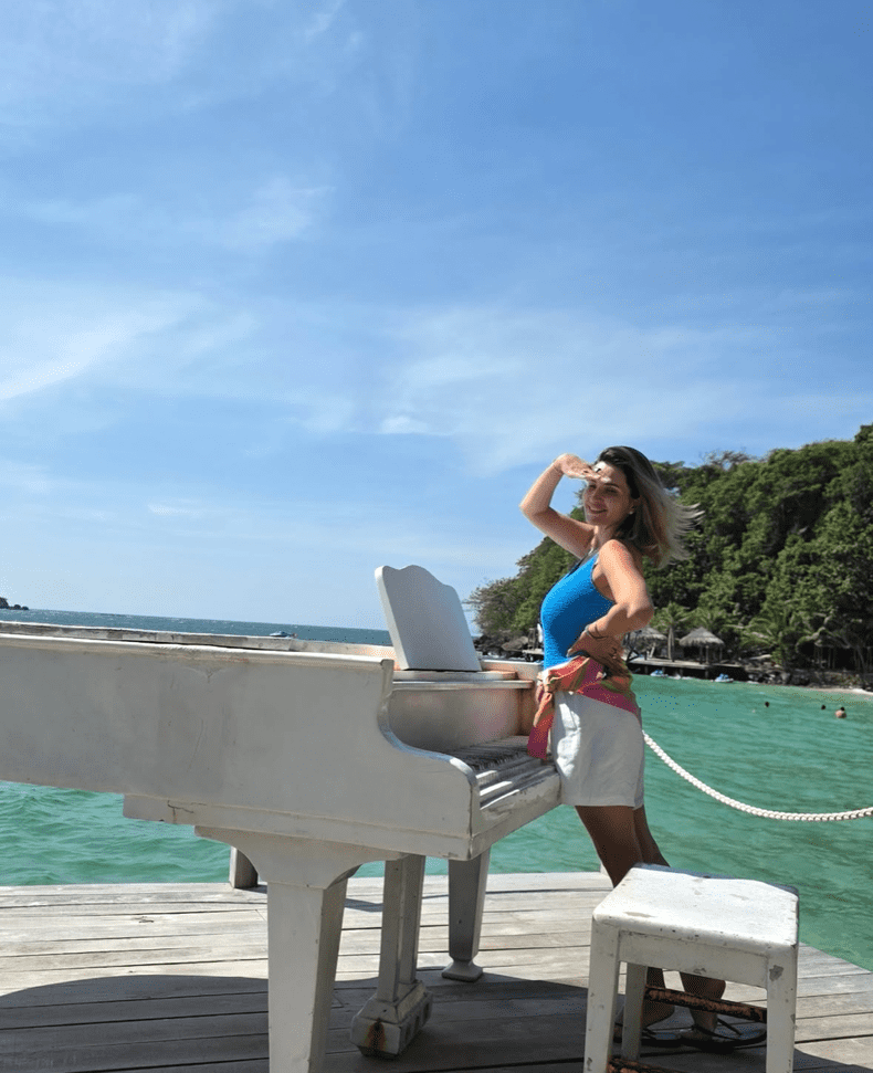 Ela Craciun Vietnam 3