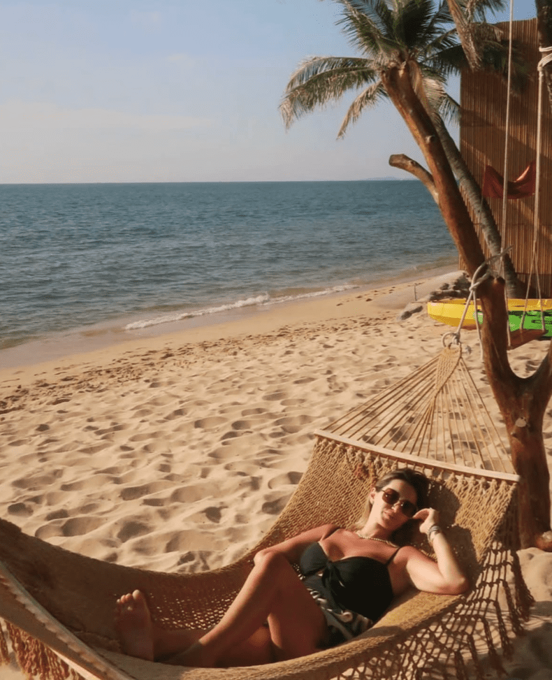 Ela Craciun 2 Vietnam