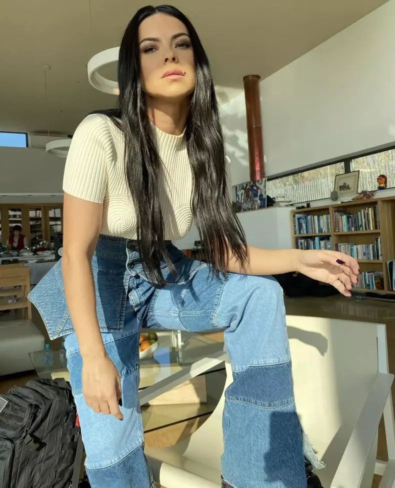 inna-izolata-16-zile-1