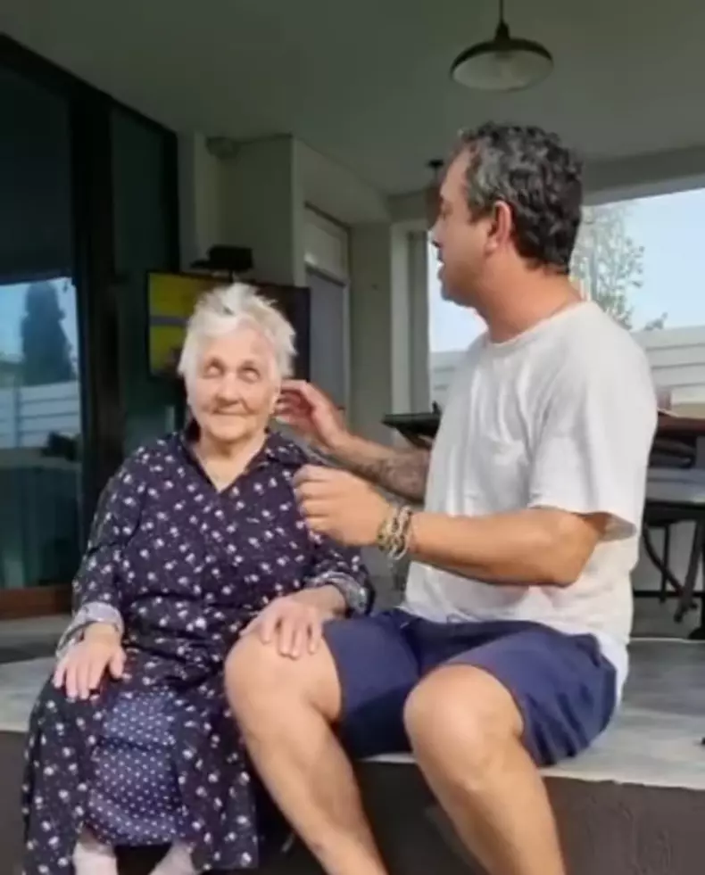 mama lui sorin bontea (1)