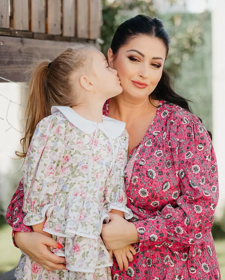 gabriela-cristea-si-fetitele-1