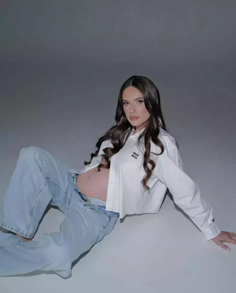 VIDEO Elena, soția lui Ianis Hagi, naște astăzi un băiețel. Gică Hagi, pentru prima dată bunic | EXCLUSIV