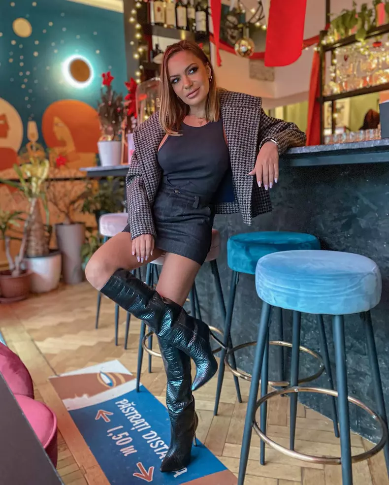 andreea-antonescu-bani-5