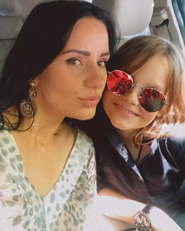 mama-sebastian-dobrincu-2