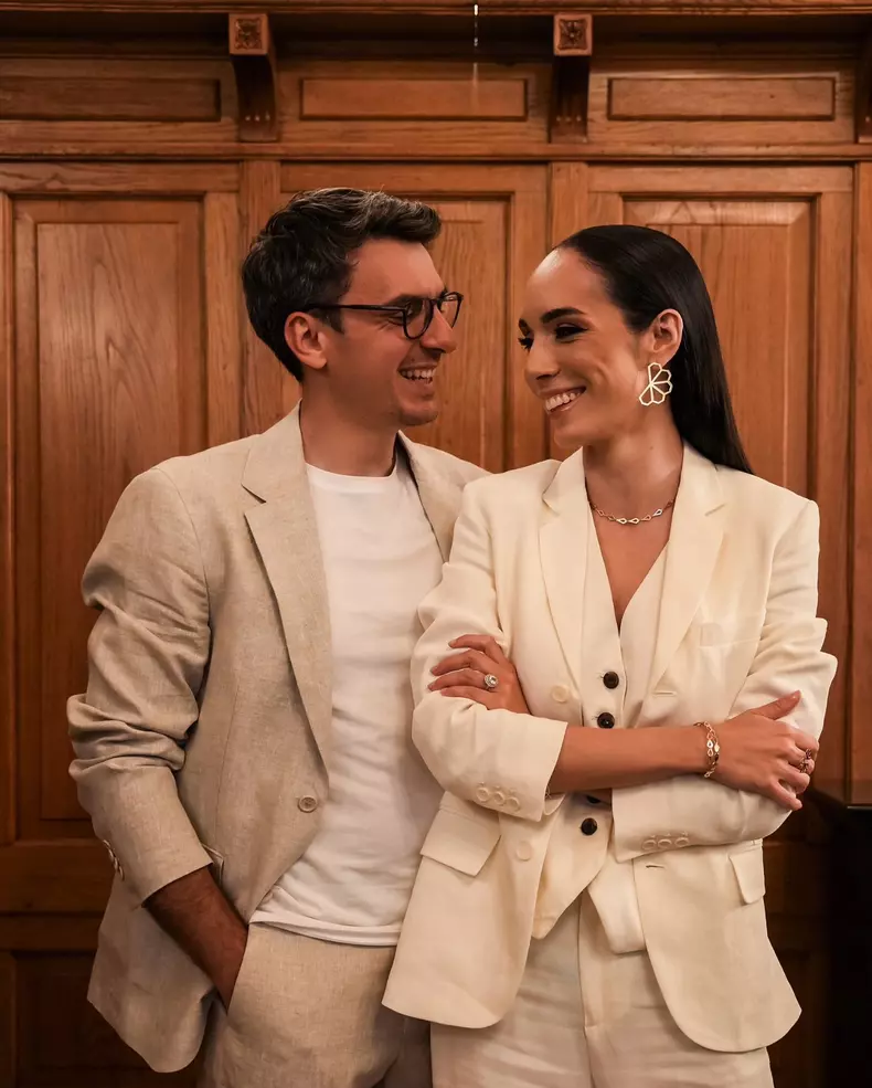 alexandru ion s a casatorit