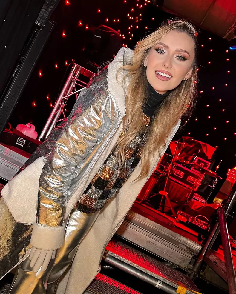 alina sorescu (1)