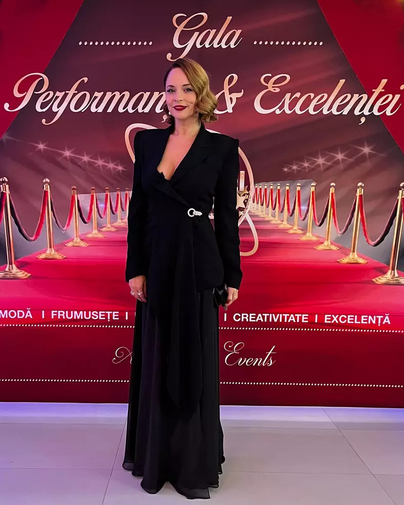 andreea-marin-premiata-2