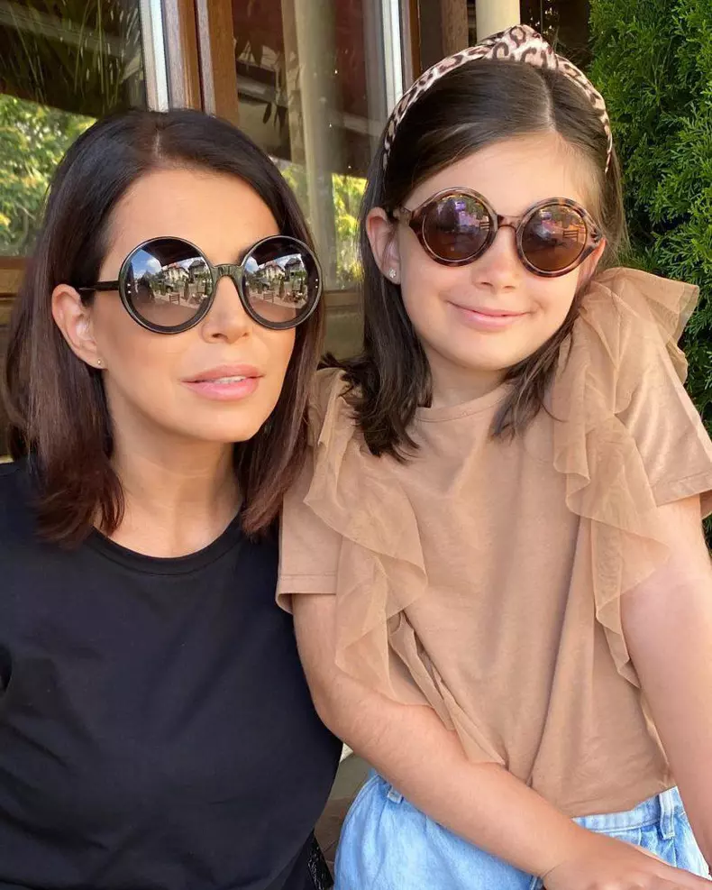 Simona-Patruleasa-2-820x1024