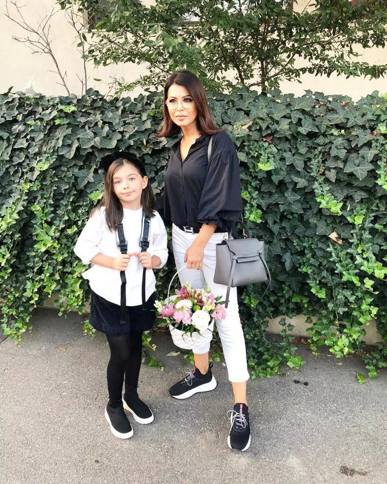 Simona-Patruleasa-5-820x1024