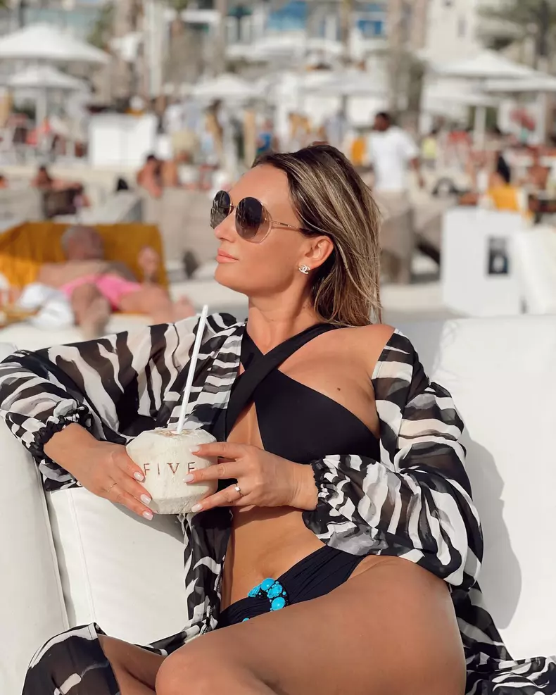 carmen-negoita-cu-iubitul-politician-in-dubai-2