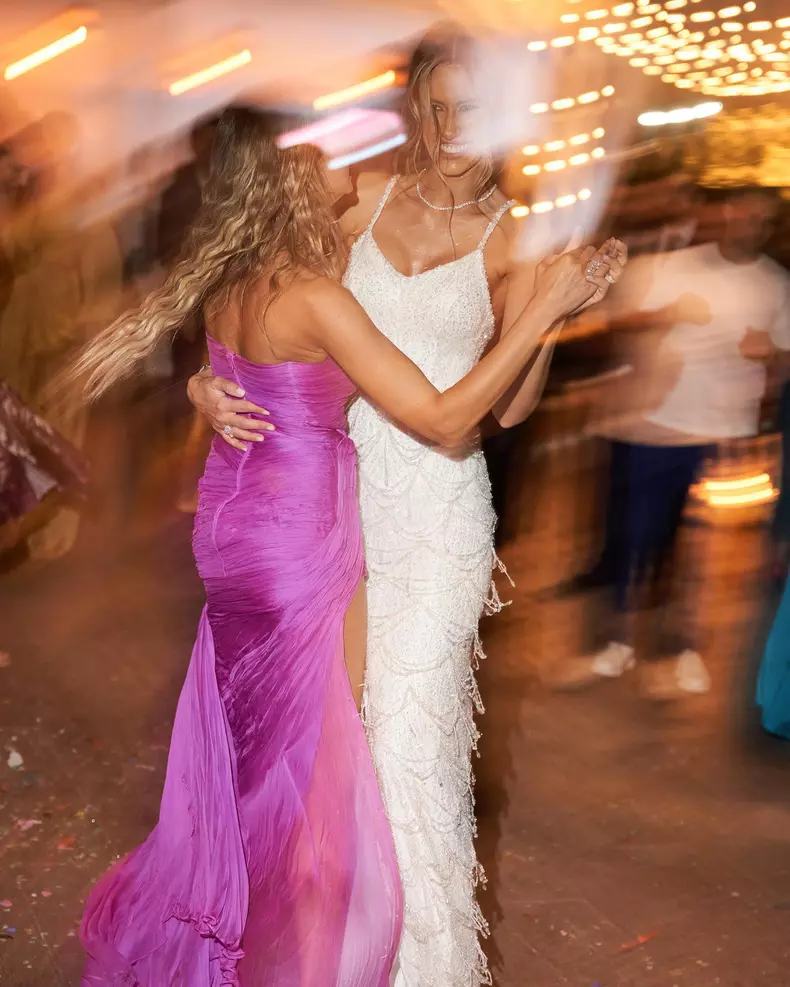 36477563863954164472388873743663763575545892n