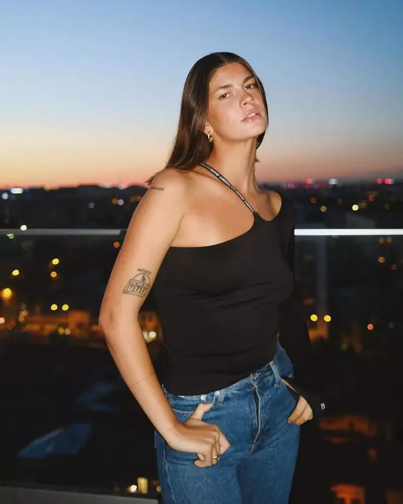 VIDEO Laura Giurcanu și Aris Eram, primele declarații după ce au fost surprinși sărutându-se. „Ești un om foarte bun, care mă face să mă simt bine”