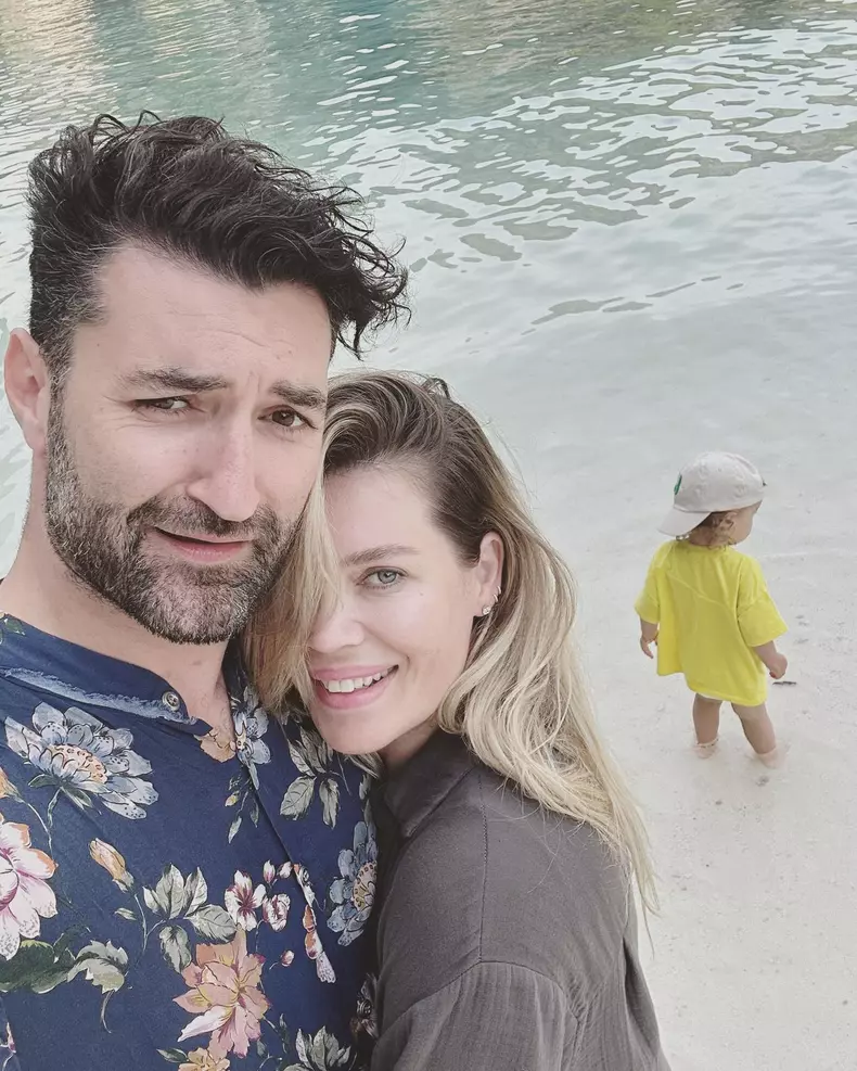 smiley-gina-pistol-si-fiica-lor