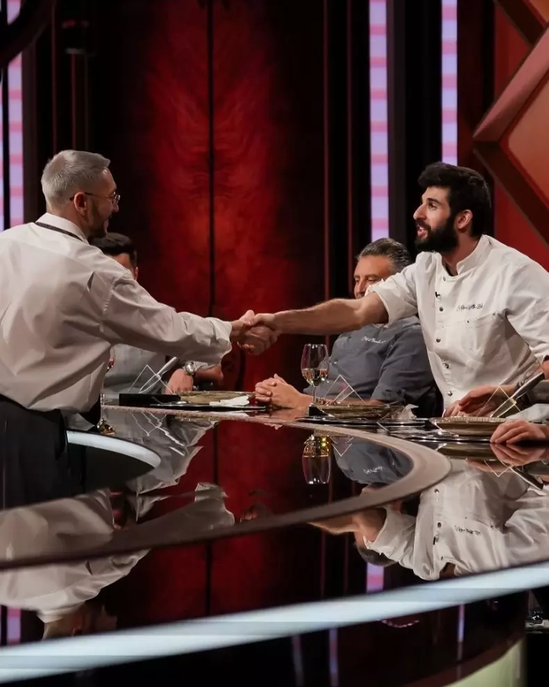 vlad-niculici-eliminat-de-la-chefi-la-cutite-8