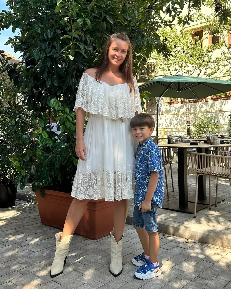 Diana Dumitrescu si fiul ei