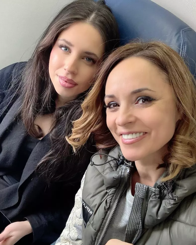 Andreea Marin si Violeta