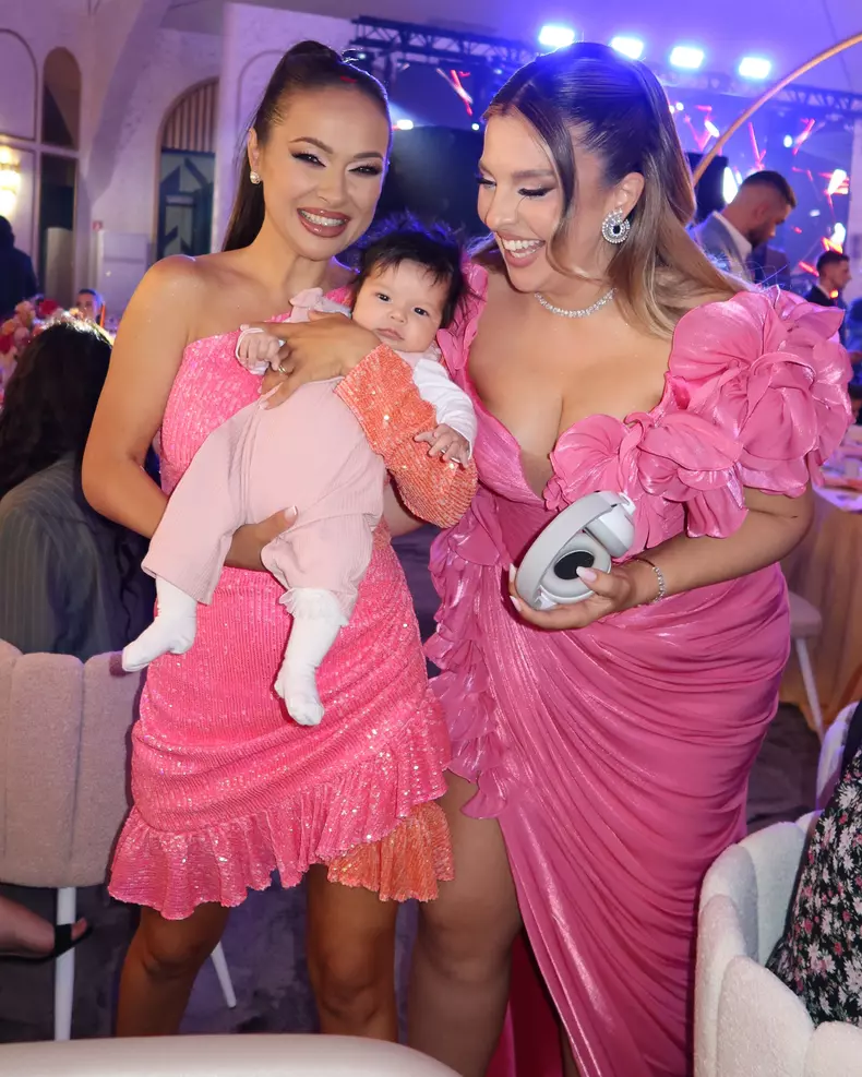 vladuta lupau botez fetita culita sterp