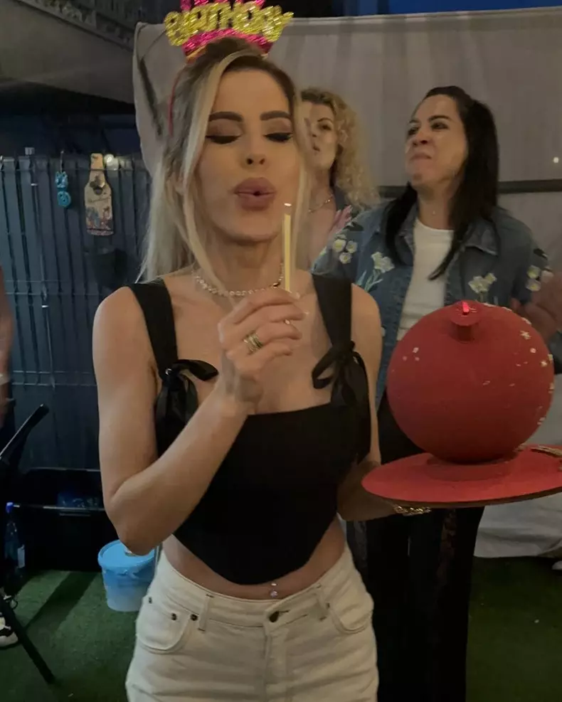 simona butura fosta concurenta insula iubirii (14)
