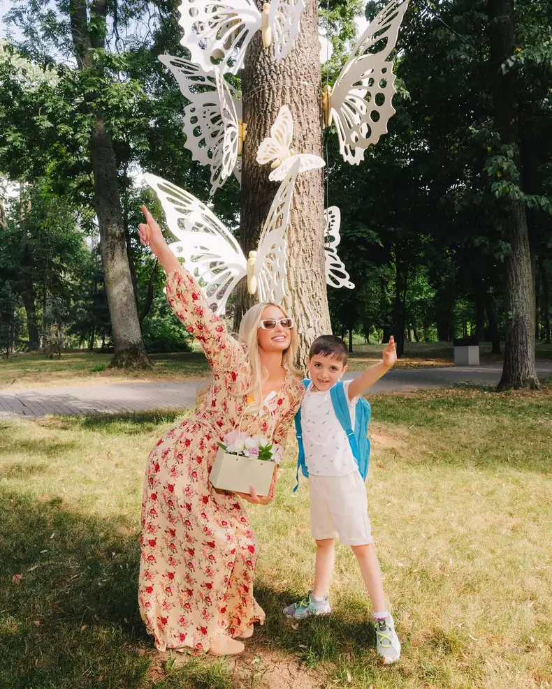 Paris Hilton a ajutat copiii nevoiași din România (5)