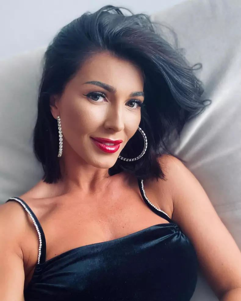 ilinca vandici operatii estetice 6