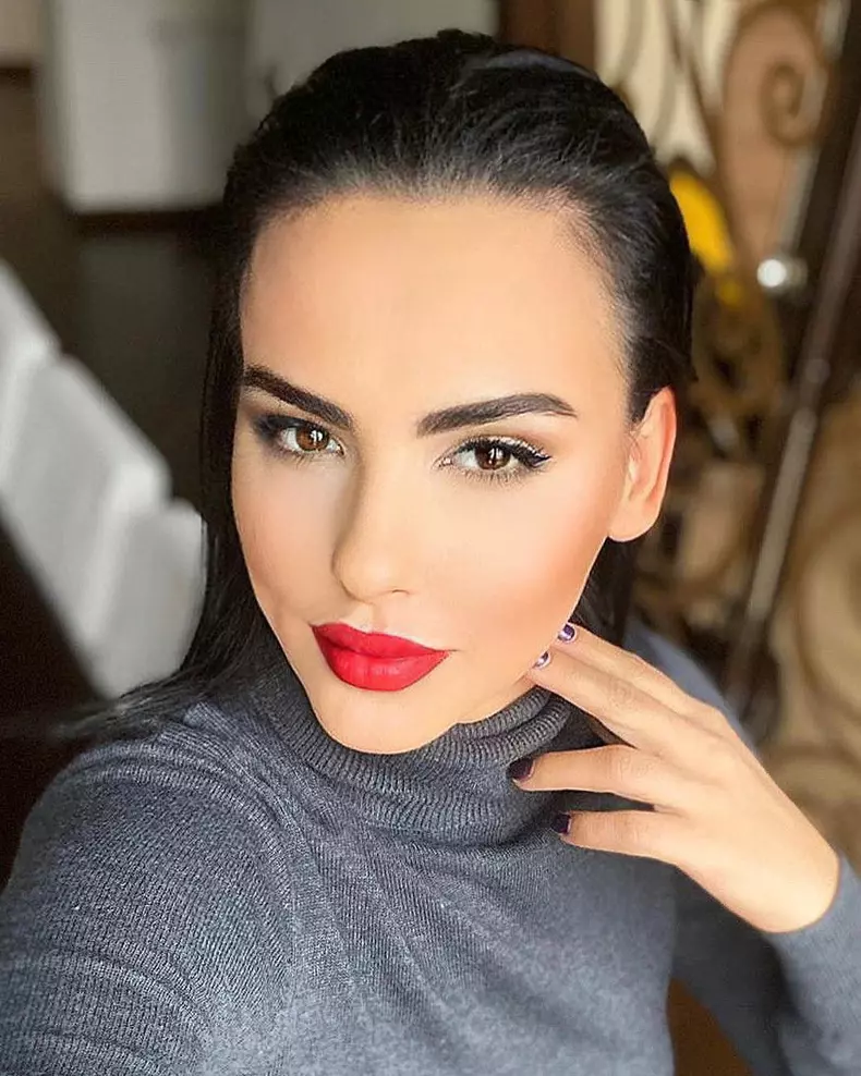lavinia parva face parte din echipa vorbeste lumea 1