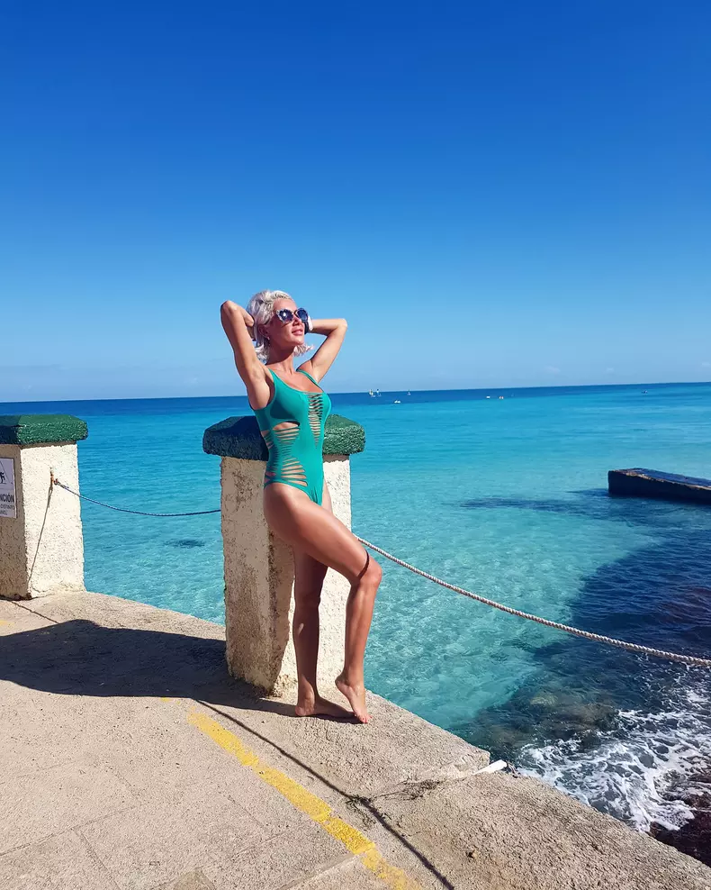 raluca tanase inselata 2