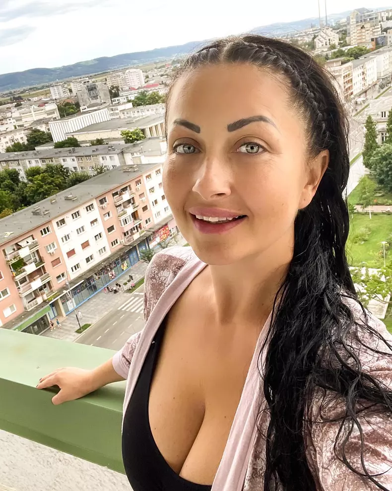 gabriela cristea la splash vedete la apa 2