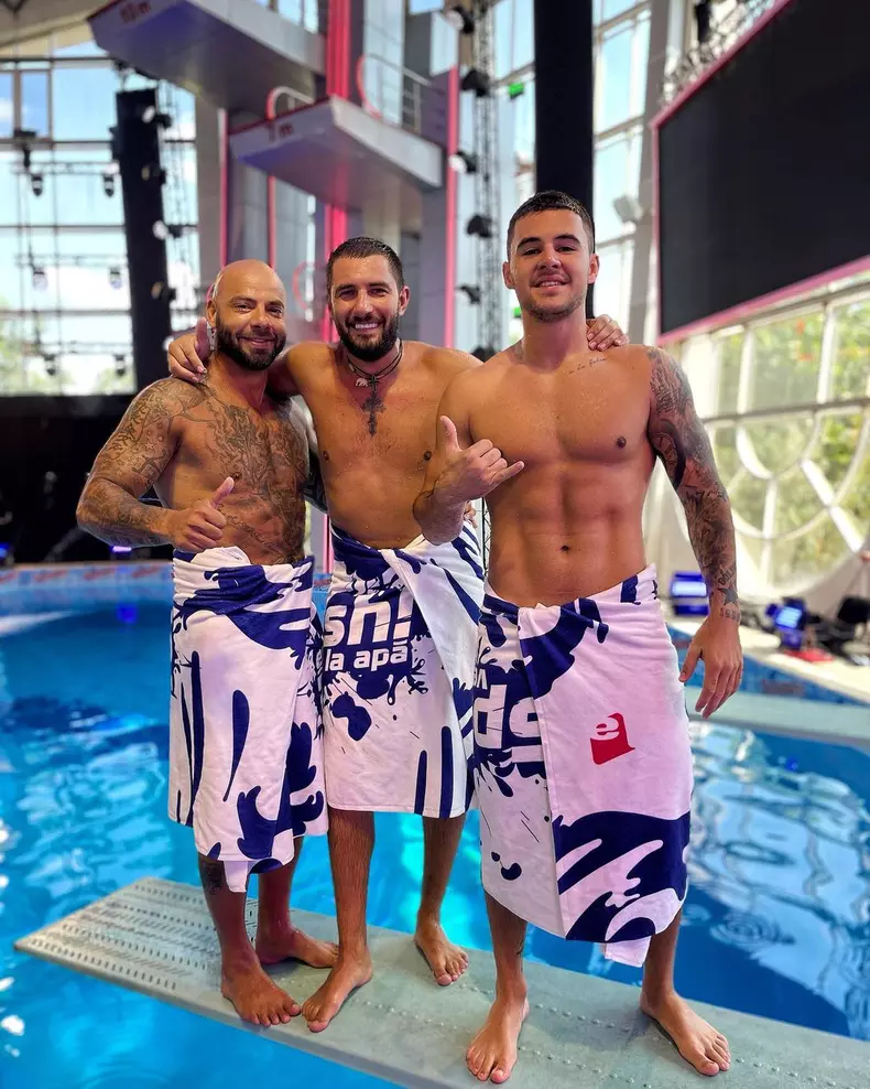 Kirita Cazacu Mario antrenamente splash vedete la apa