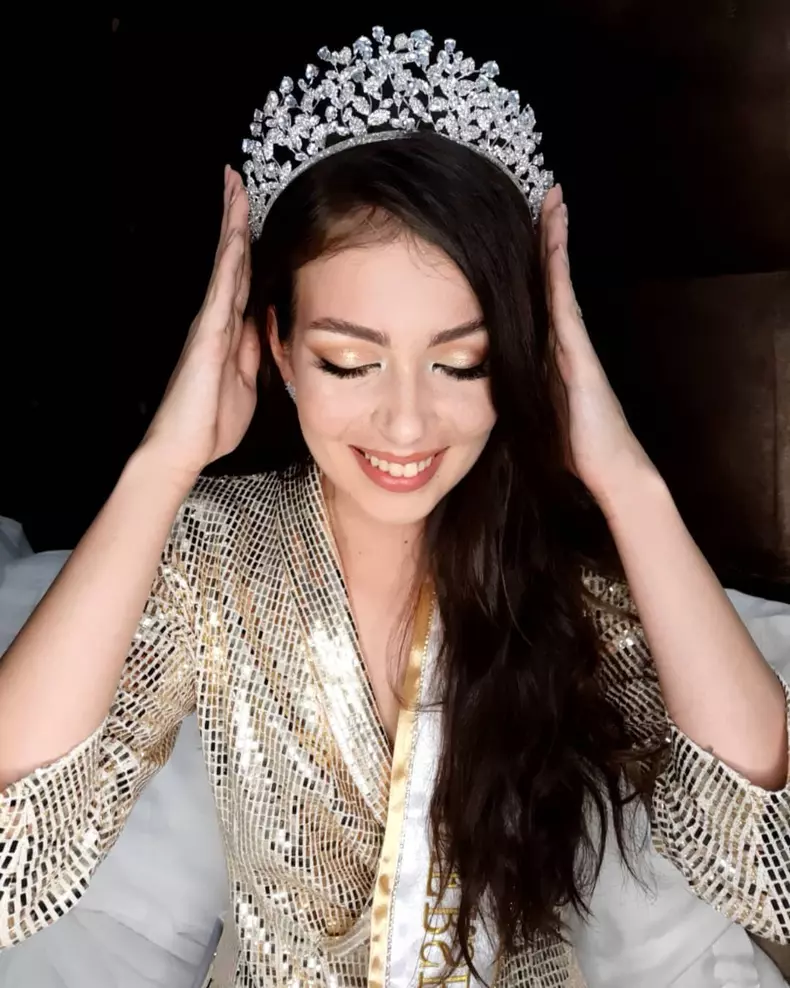 olimpia carmina miss universe romania 2021 3