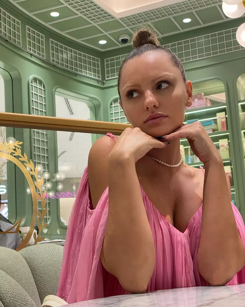 2453935944484945899643403839479483532022393n