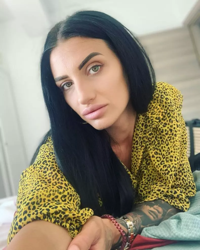 ana-porgras-survivor-romania-3