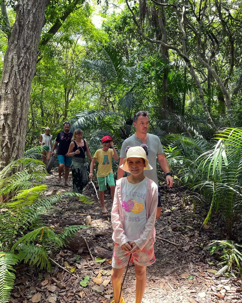 2716142244864597495177583078821603600196846n