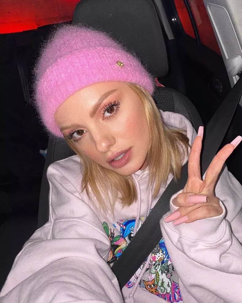 alexandra-stan-violenta-domestica