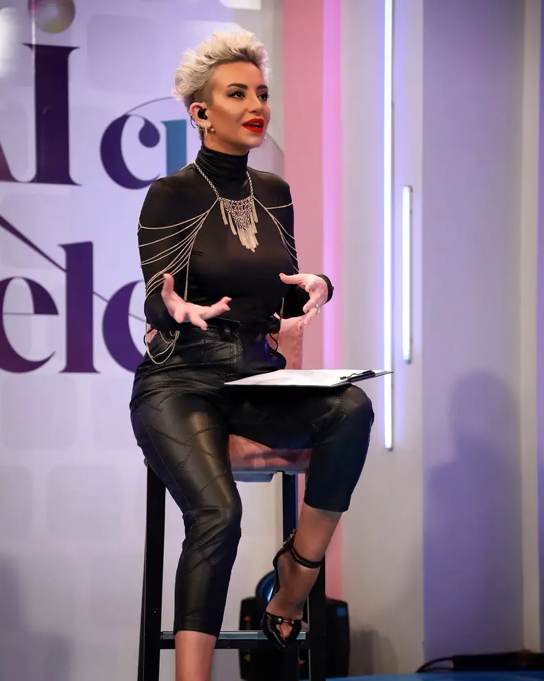 giulia-nu-mai-canta-5