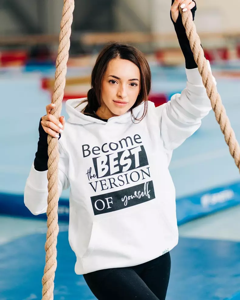 larisa-iordache-3