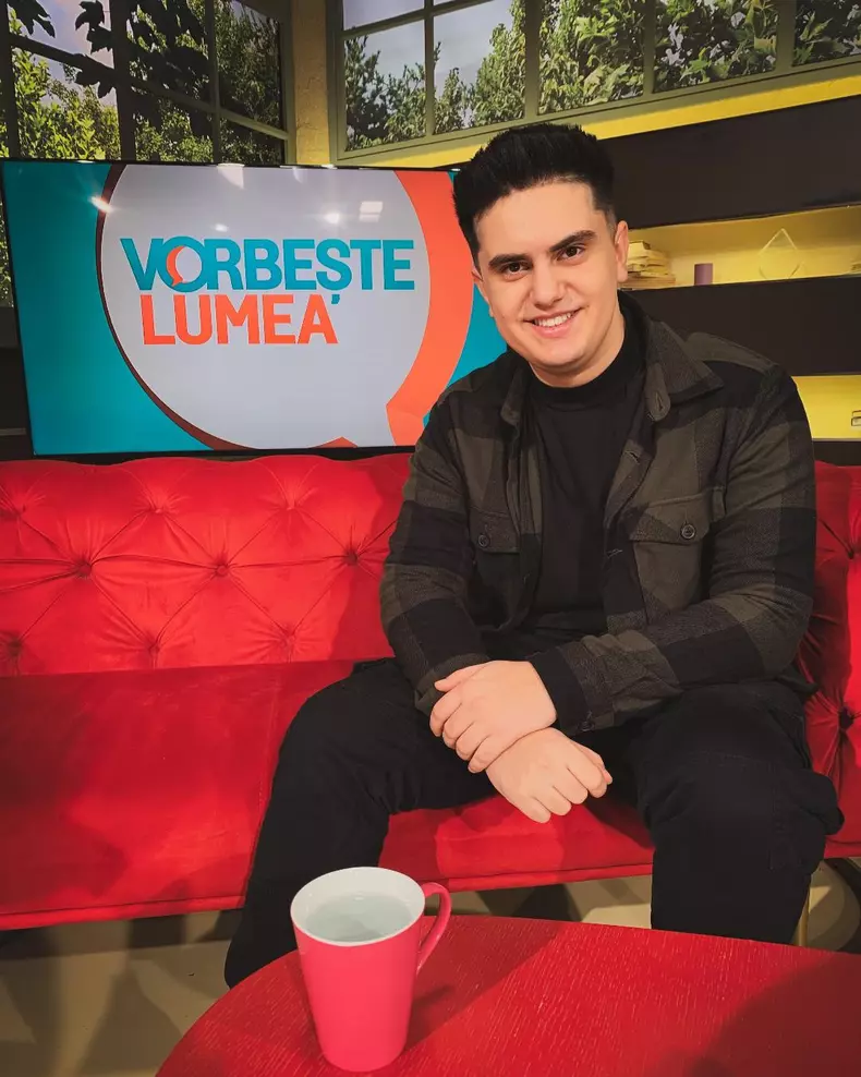 cine-e-leoo-dumitru-de-la-vorbeste-lumea-