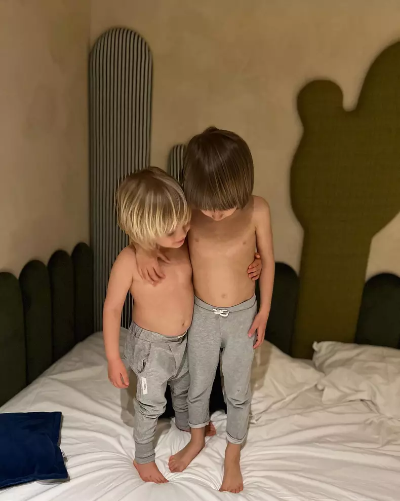 adela-popescu-radu-valcan-trei-copii-4