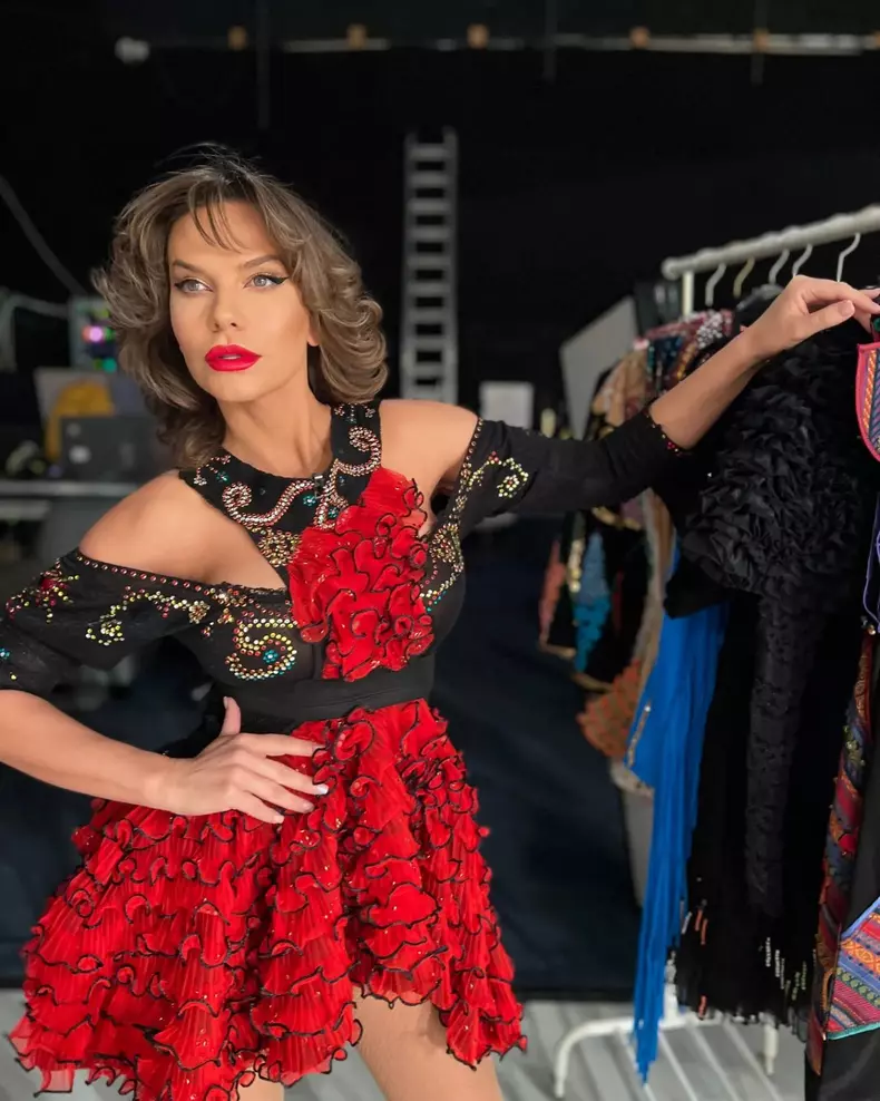 anna-lesko-barbatul-ideal-6