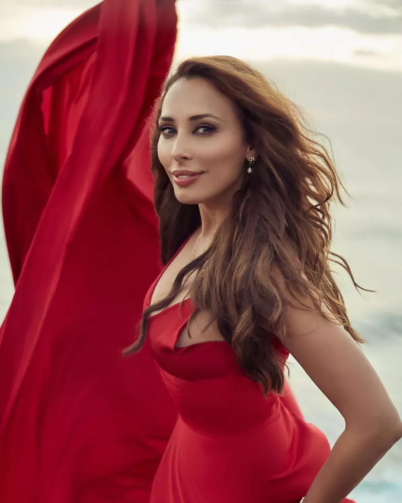 iulia-vantur-documentar-salman-khan-7