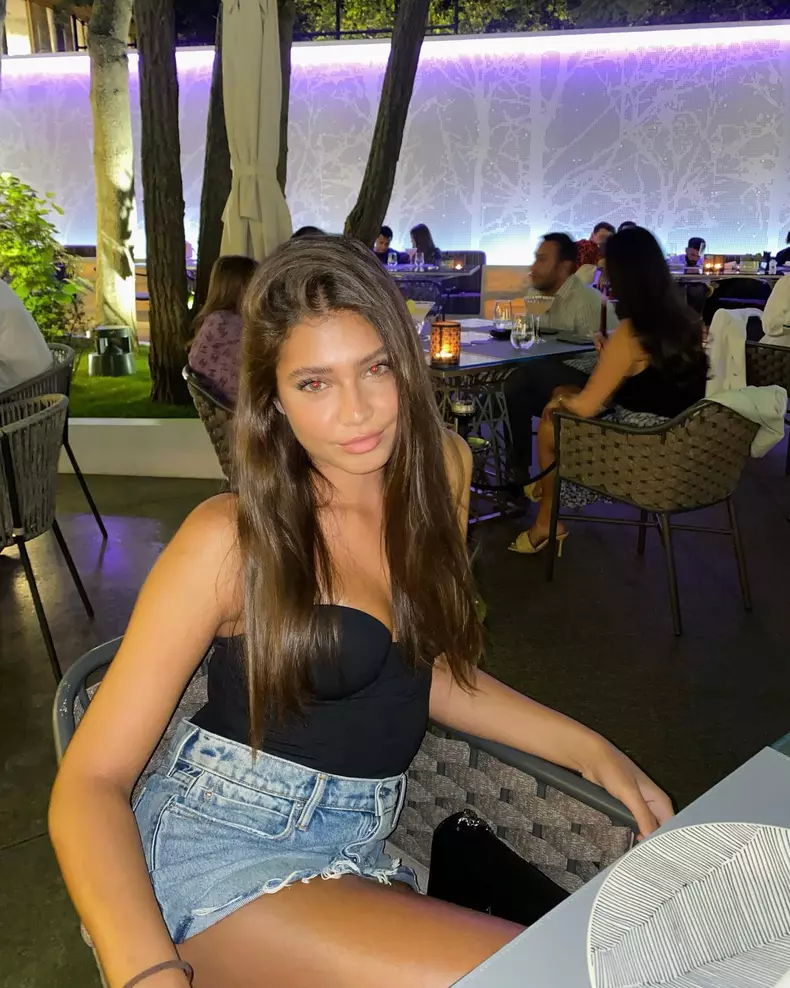 elena-chiriac-survivor-1-2